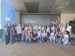 Faculdade HONPAR inicia segunda turma do curso de Medicina e recebe 43 novos residentes que atuarão no hospital