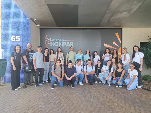 Faculdade HONPAR inicia segunda turma do curso de Medicina e recebe 43 novos residentes que atuarão no hospital