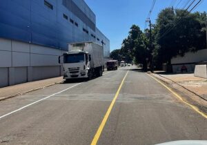 Prefeitura de Arapongas altera estacionamento em trecho da Rua Juriti