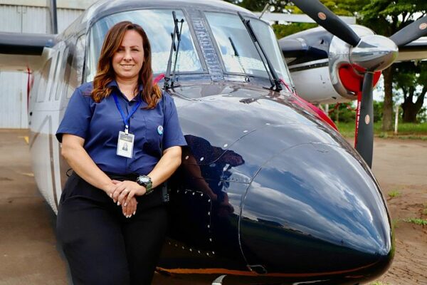 Pela primeira vez, uma mulher assume o comando do Aeroporto Municipal de Arapongas