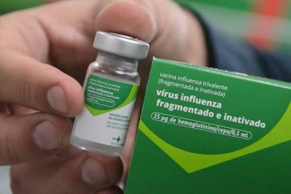 Arapongas abre vacinação contra a Influenza a partir desta terça-feira (01); veja os locais e grupos prioritários