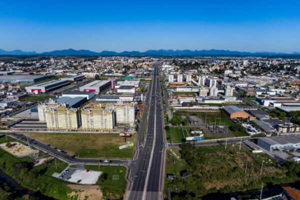 No Mês da Mulher, moradora de Pinhais leva prêmio de R$ 100 mil no Nota Paraná