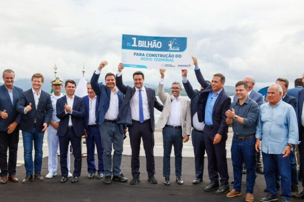 No aniversário de 90 anos, Porto de Paranaguá ganha investimento de R$ 1 bilhão