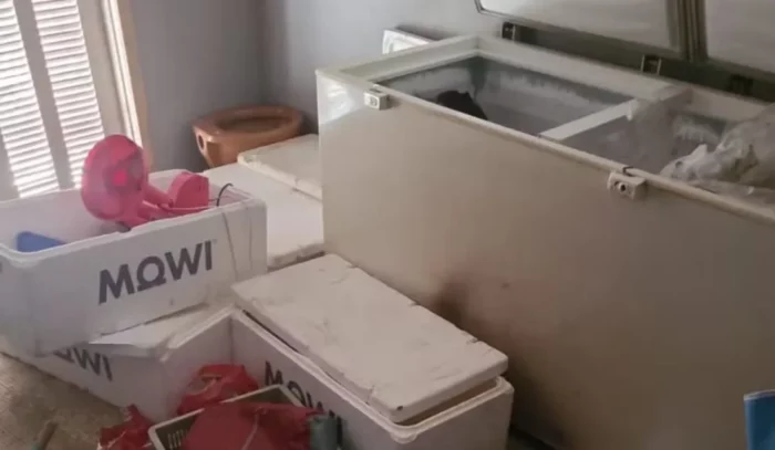 Mulher é suspeita de esquartejar, carbonizar marido e deixar corpo em freezer