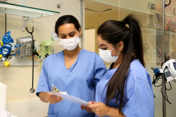 Estado abre credenciamento para docentes de enfermagem obstétrica que atuarão em unidades de Maringá