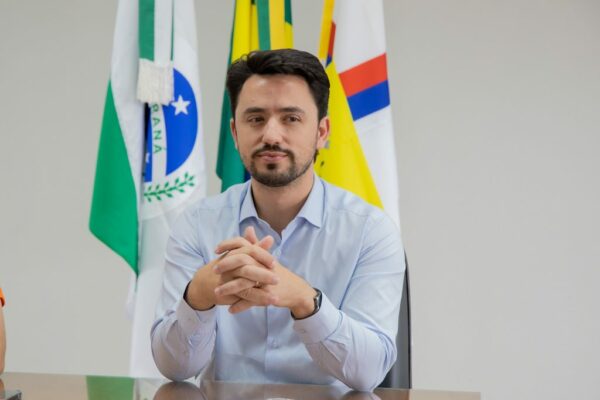 Rodolfo Mota é eleito vice-presidente de Assuntos Jurídicos da Frente Nacional de Prefeitas e Prefeitos