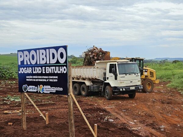 Prefeitura de Cambira combate descarte irregular de lixo em área pública conhecida como “Calcário”