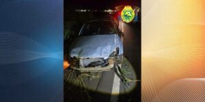 Motorista fica ferido após bater contra canteiro central na PR-444 em Mandaguari