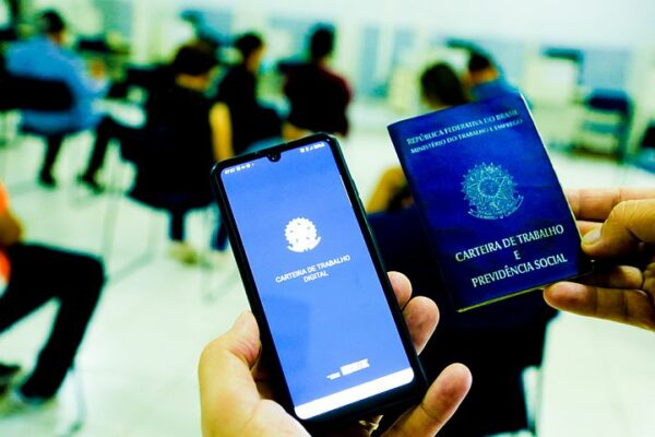 Maringá – ‘Feira da Empregabilidade’ oferta 1,8 mil vagas de emprego e de estágio na segunda, 28, e terça, 29