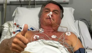 Jair Bolsonaro: o que é laparotomia exploradora, cirurgia realizada pelo ex-presidente
