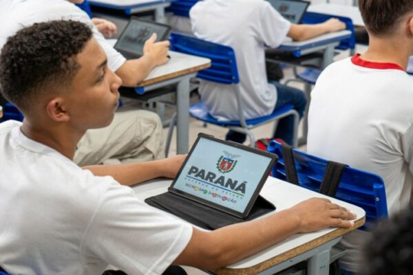 Mais de um terço dos finalistas da 1ª Olimpíada Brasileira de Inteligência Artificial é do Paraná