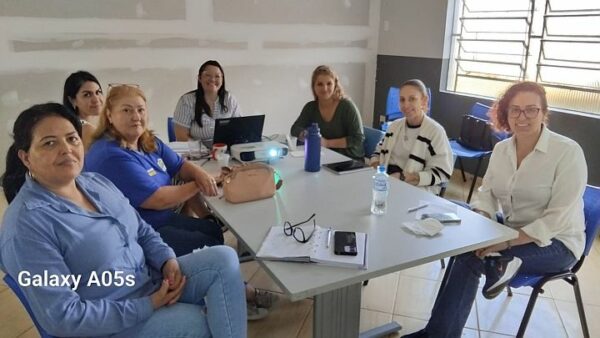 Reunião do Comitê do Programa Nossa Gente Paraná em Mauá da Serra!