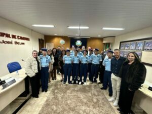 Colégio Cívico-Militar de Cambira realiza posse do Parlamento Jovem