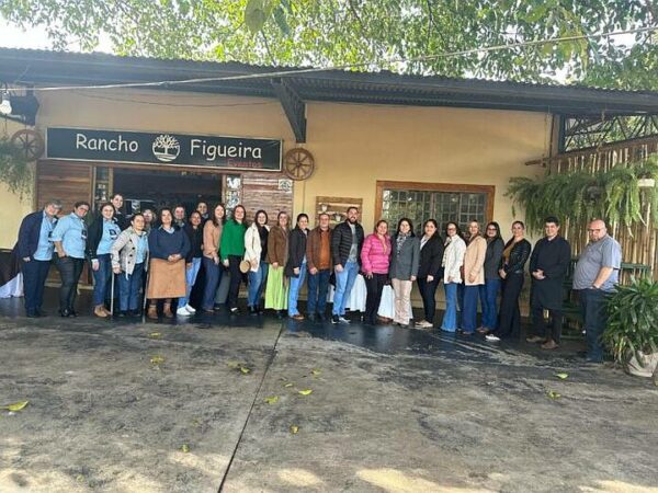 Cambira sedia o 1º Encontro de Secretários Municipais de Educação do Vale do Ivaí