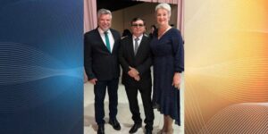 Delegado Jacovós participa de entrega de título de cidadão honorário ao delegado Maurício Camargo