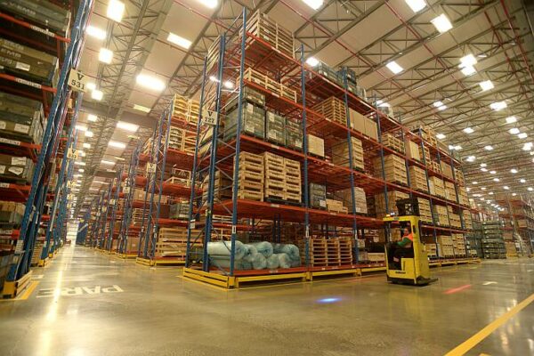 Volvo expande centro de distribuição no Paraná para atender o Brasil e América Latina