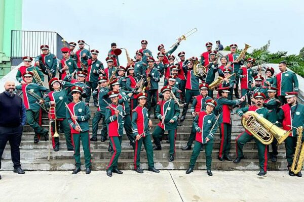 Formada por alunos de escola estadual, Banda do Caximba vai se apresentar na Alemanha