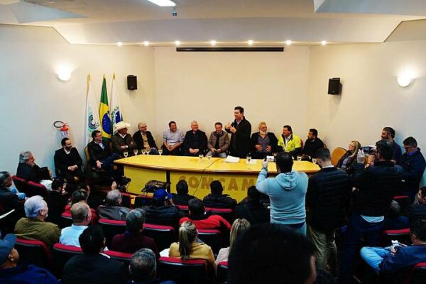 Estado anuncia mais de R$ 222,3 milhões para municípios do Noroeste e Norte