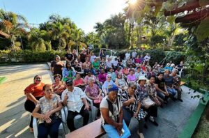 Grupo da Terceira Idade participa de encontro especial promovido pelo CRAS em São Pedro do Ivaí