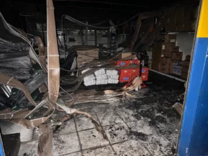 Fogo atinge Central de Abastecimento da Merenda Escolar em Arapongas