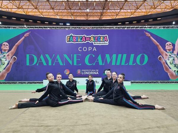 Equipe de Ginástica Rítmica de Arapongas participa de competição em Londrina
