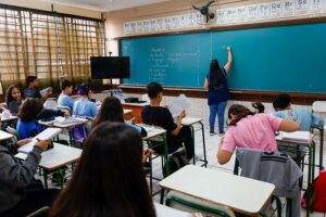 Folha complementar: Governo pagou nesta sexta o reajuste retroativo dos professores