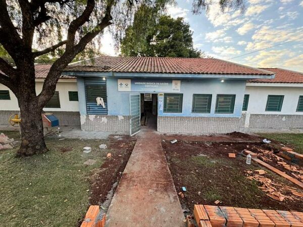 Reformas em UBSs de Arapongas já estão em andamento com recursos do deputado Bazana
