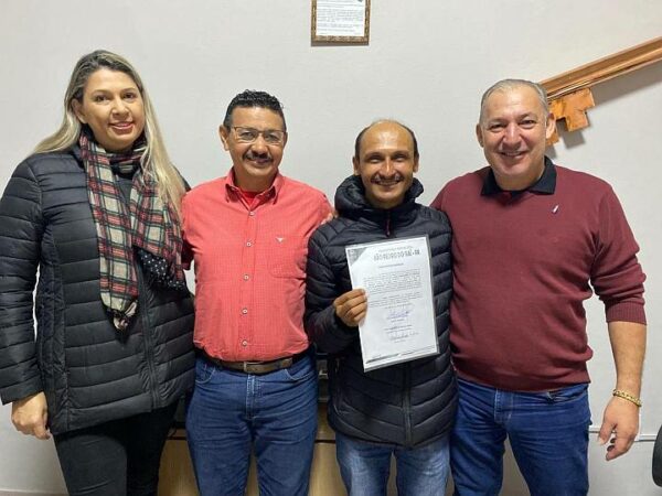 São Pedro do Ivaí –  Prefeito Rildo da Padaria oficializou a posse do Sr. Marcelo Júnior da Silva no cargo de Técnico de Enfermagem