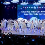 Festival no Cine Teatro Fênix em Apucarana celebra aprendizado de estudantes em inglês, espanhol e Libras