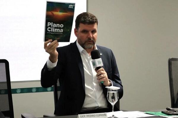Plano Clima é ‘sabotagem interna’ do governo PT com o país”, afirma Pedro Lupion
