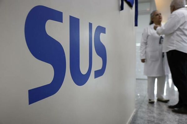 Prefeitura de Arapongas pede que população faça recadastramento de dados pessoais nas UBS