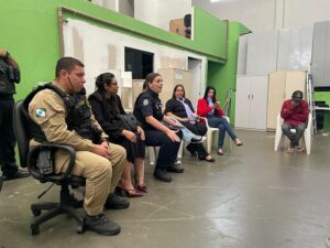Centro POP promove roda de conversa em alusão ao Agosto Lilás