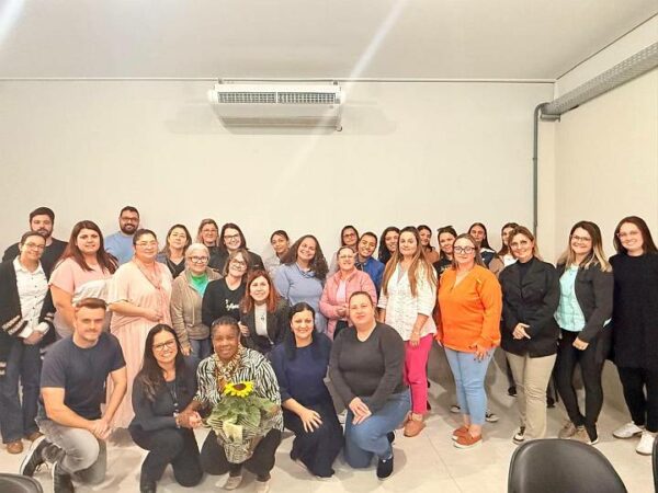 Arapongas promove mais uma etapa de formação nas áreas de Ciências, História e Geografia