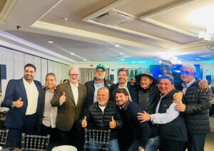 Sérgio Onofre participa de encontro com governador Ratinho Jr e lideranças do Paraná