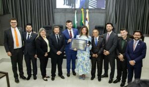 Câmara de Apucarana entrega Título de Cidadã Honorária à desembargadora Joeci