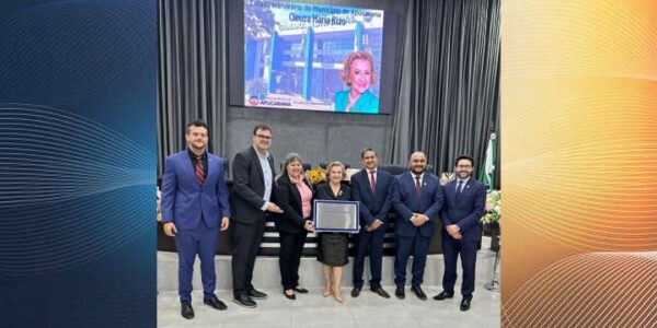 Cleuza Maria Rizo recebe Título de Cidadã Honorária da Câmara de Apucarana