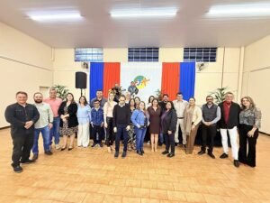Prefeito Rafael Cita participa de jantar do Dia do Estudante com alunos do EJA