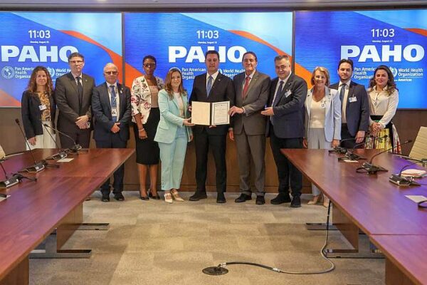 Paraná recebe prêmio internacional da ONU por políticas estaduais para idosos