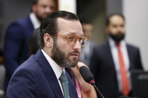 Comissão comandada por Filipe Barros realizará visita técnica à Guaíra para discutir segurança na fronteira
