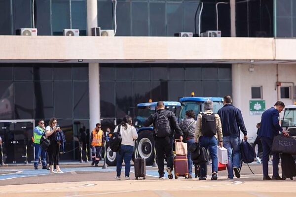Aeroporto de Maringá passa a contar com vigilância armada a partir da próxima semana