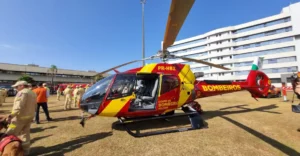 Bombeiros e Polícia Militar recebem 21 viaturas e dois helicópteros em Londrina