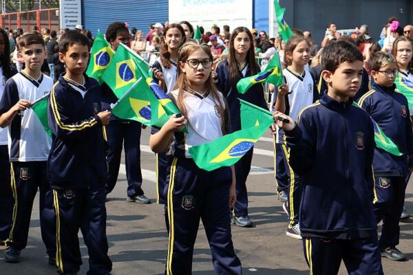 Vias de Arapongas vão ser interditadas para o Desfile de 07 de setembro