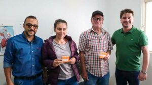 Rafael Cita participa da entrega de 300 aparelhos auditivos em Arapongas
