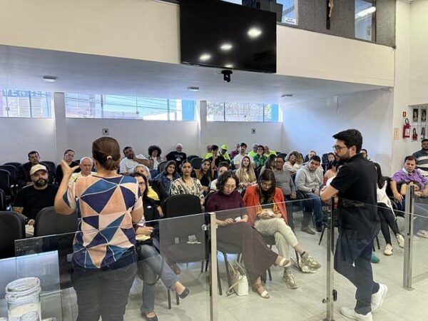 Café com Conexão: Câmara de Apucarana promove integração entre voluntários e entidades em encontro inédito