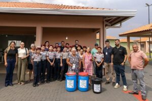Prefeitura de Arapongas leva projeto de conscientização de descarte correto de óleo ao Condomínio do Idoso